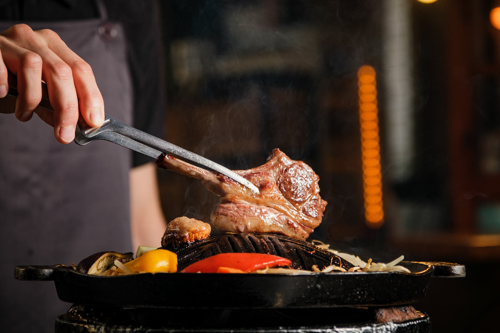 석쇠에 굽는 양고기